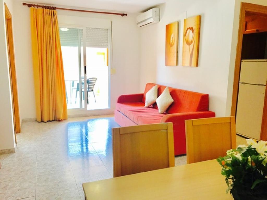 Apartamentos Boutique Playa Cabanes  Bagian luar foto